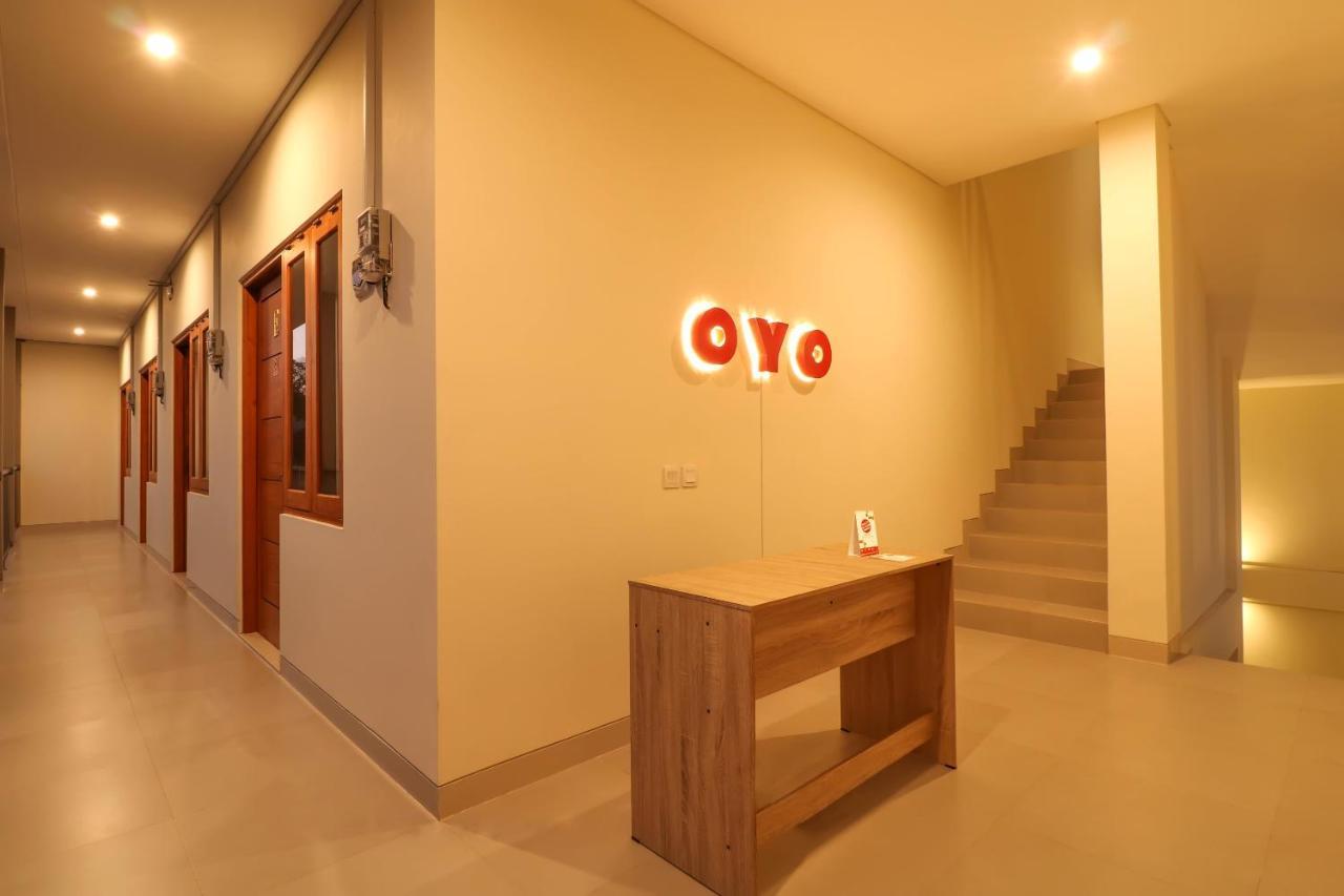 Oyo 1200 Kencana Residence Джимбаран Екстер'єр фото